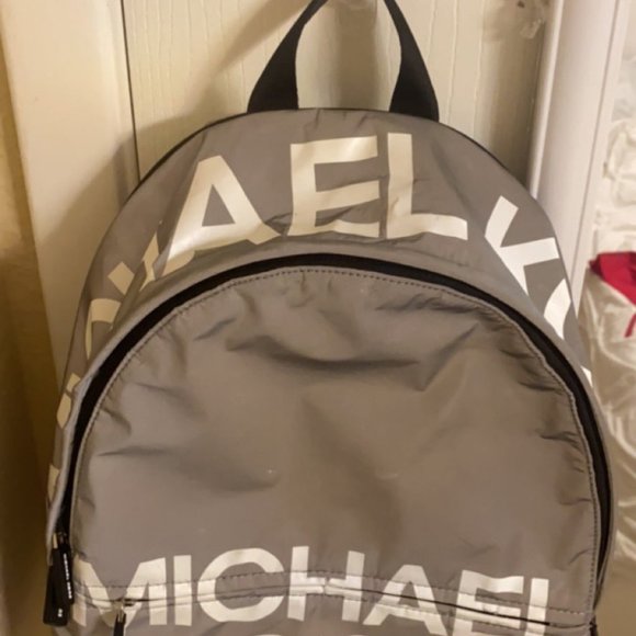 Michael Kors - Reflective Backpack - RARE FIND! - Picture 4 of 10